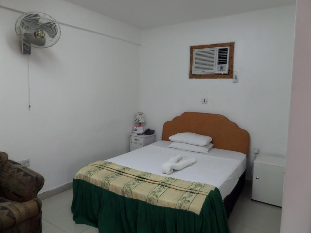 Sophia Hotel Dar es Salaam Bagian luar foto